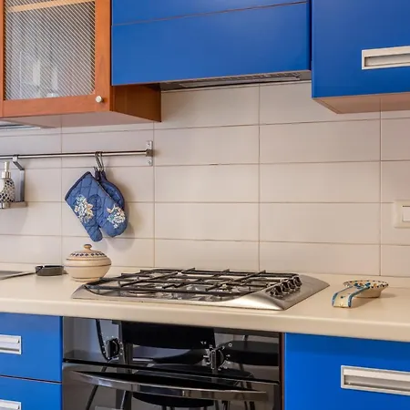 Apartment Bella Giulia Casa Blu *